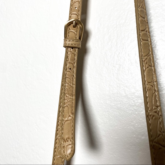 Penelope and Monica Cruz  Carpisa Italy Crossbody - Picture 5 of 9